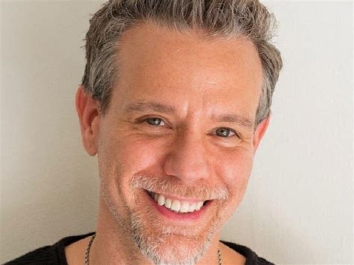 Adam Pascal