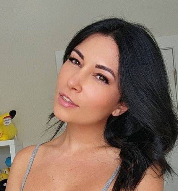 Alinity Divine Phone Number