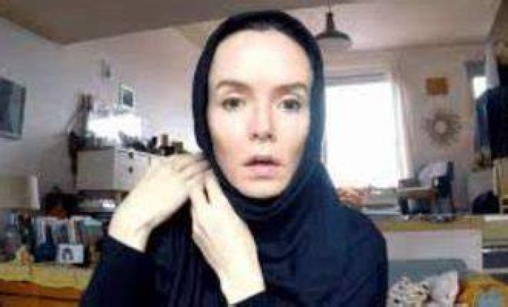 Anna Erelle