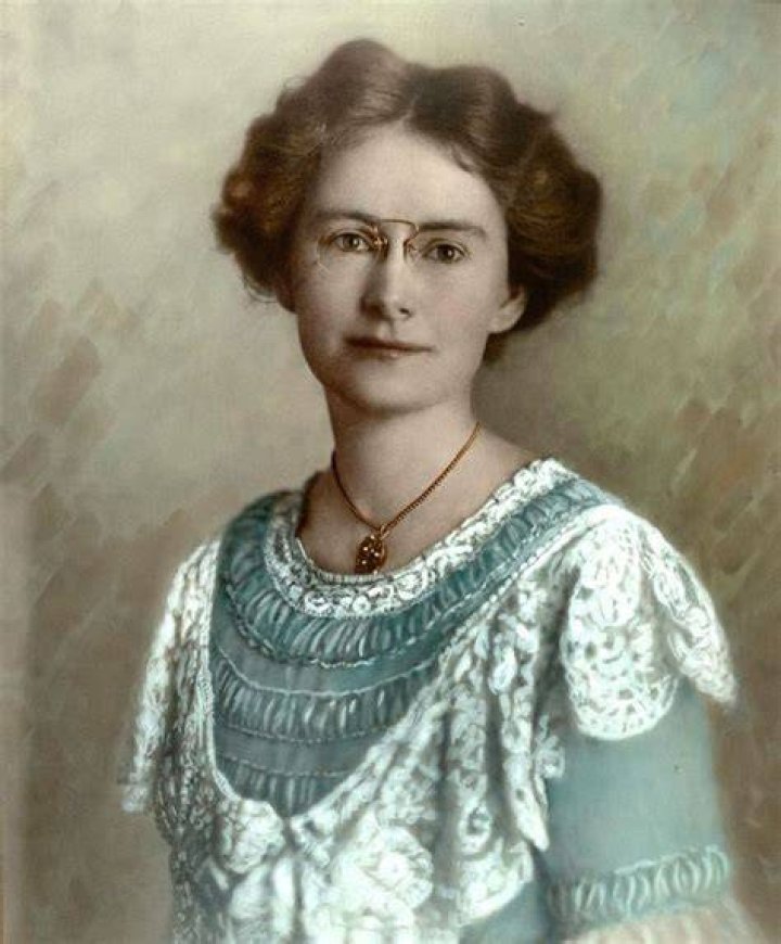 Dorothy Scarborough