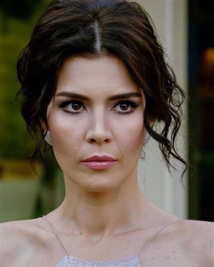 Hatice Sendil Hatice Sendil