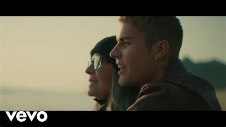 Justin Bieber - Ghost - Soundtrack 8 seconds