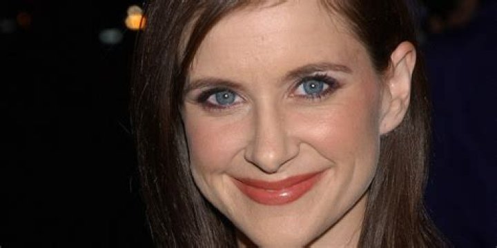 kellie martin net worth