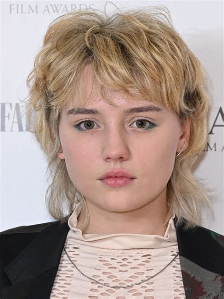 Kizzy Edgell, A promising young actor