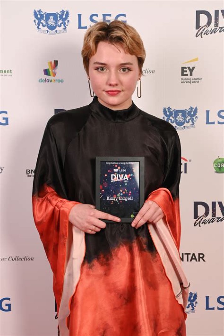 Kizzy Edgell photo