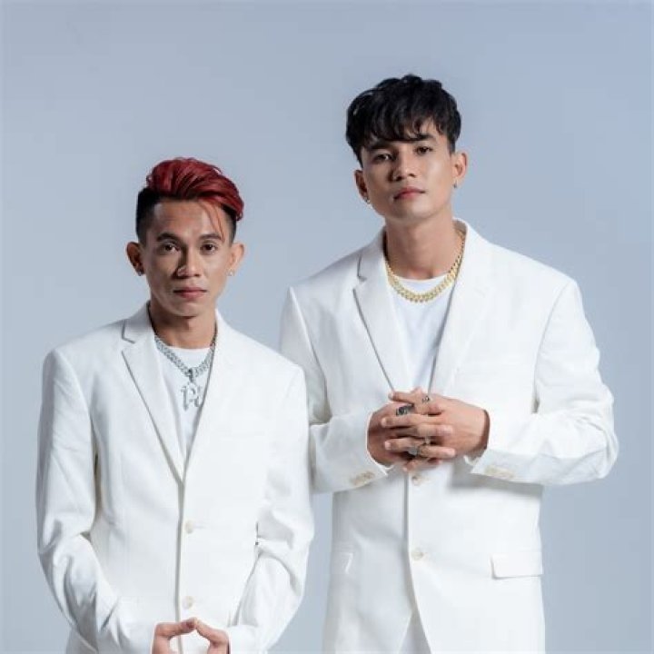 Kmeng Khmer's Photo