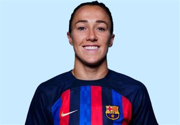 Lucy Bronze