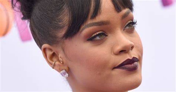 Rihanna with a tragus piercing during the 2006 Teen Choice Awards Rihanna with a tragus piercing during the 2006 Teen Choice Awards