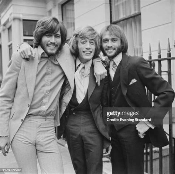 robin gibb bee gees robin gibb bee gees