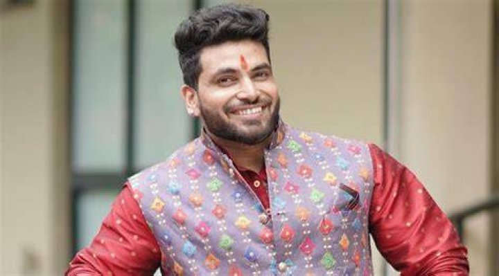 Shiv Thakare