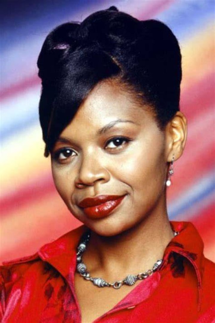 Simbi Khali Biography
