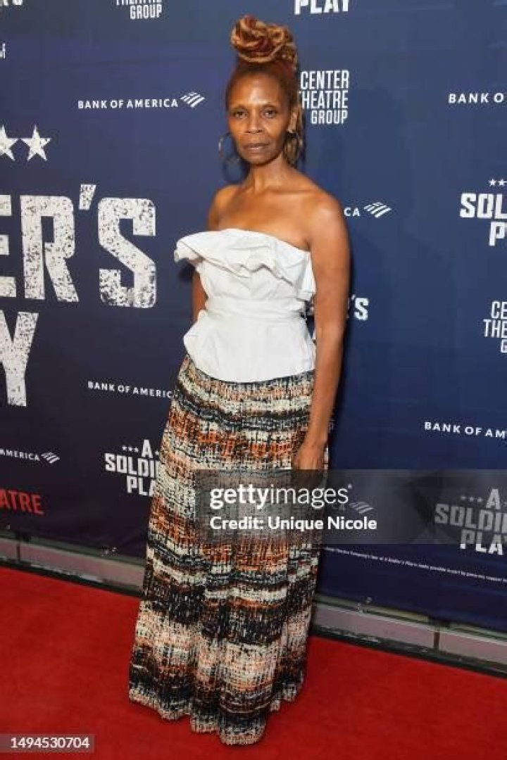 Simbi Khali Photo