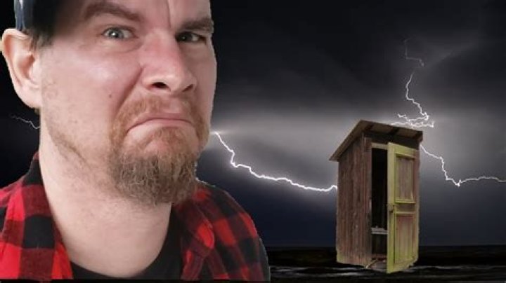Thunder Rolls: a diarrhea parody music comedy: try not to laugh - country songs to make a parody of