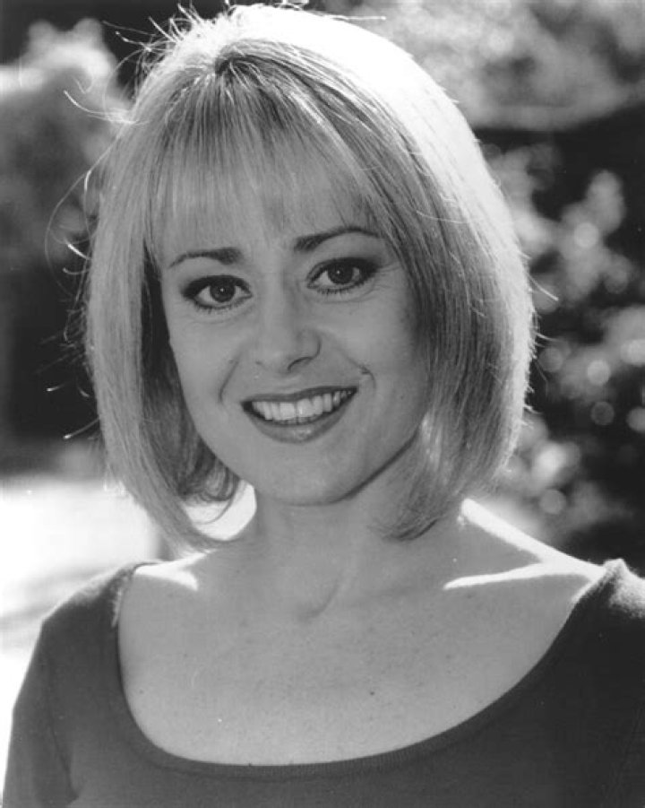 Tracie Bennett Tracie Bennett