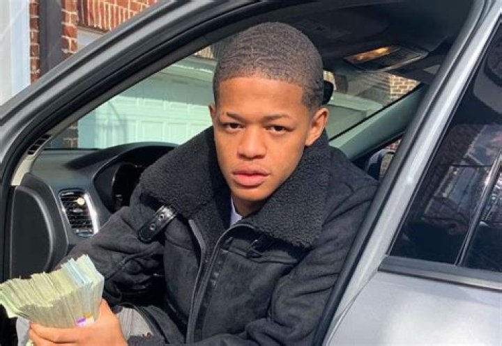 Yk Osiris's Photo