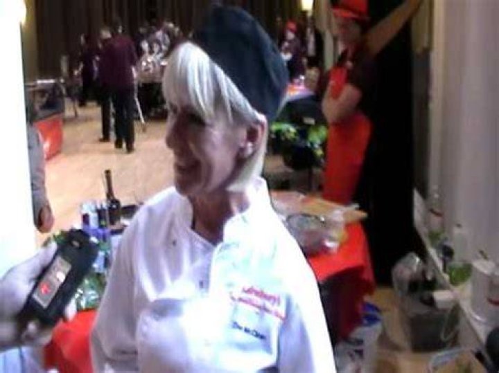 Zoe Mclean X Factor and Sainbury's Chef - x factor zoe pink tribute