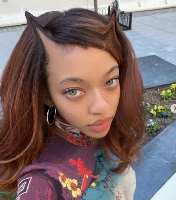 Zolee Griggs Age, Height, Wiki, Parents, Bio, Birthday, BF 2 Zolee Griggs Height